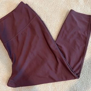 🍇 UnderArmour side pocket compression tights 🍇